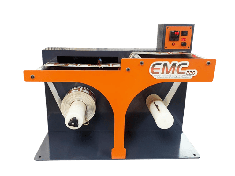 Compacto, robusto e de fácil utilização, o EMC220 é especialmente recomendado quando se tem a necessidade de um controle maior de inventário, com a necessidade de pagamento das ordens de produção de forma rápida e precisa. É capaz de contar, com precisão, um grande volume de rótulos e etiquetas em apenas alguns minutos. Seus principais atributos são proporcionar ganhos de EFICIÊNCIA com baixo CUSTO.